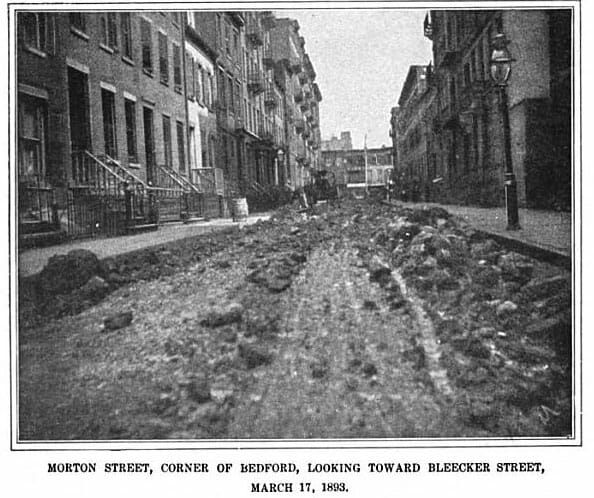 Photo of horse manure in New York city streets in 1893